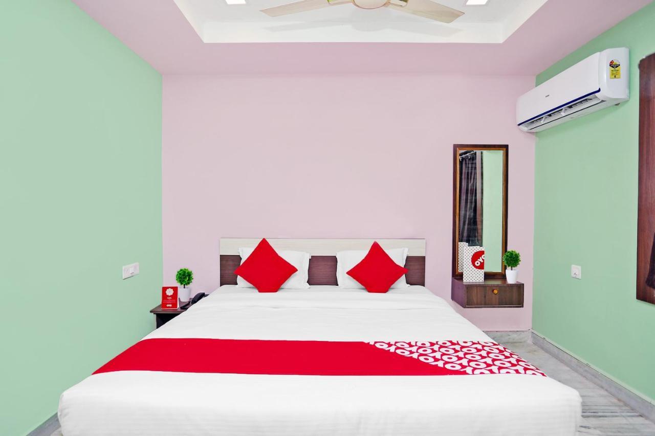 Super Collection O Aryan Hotel Khandagiri Luaran gambar