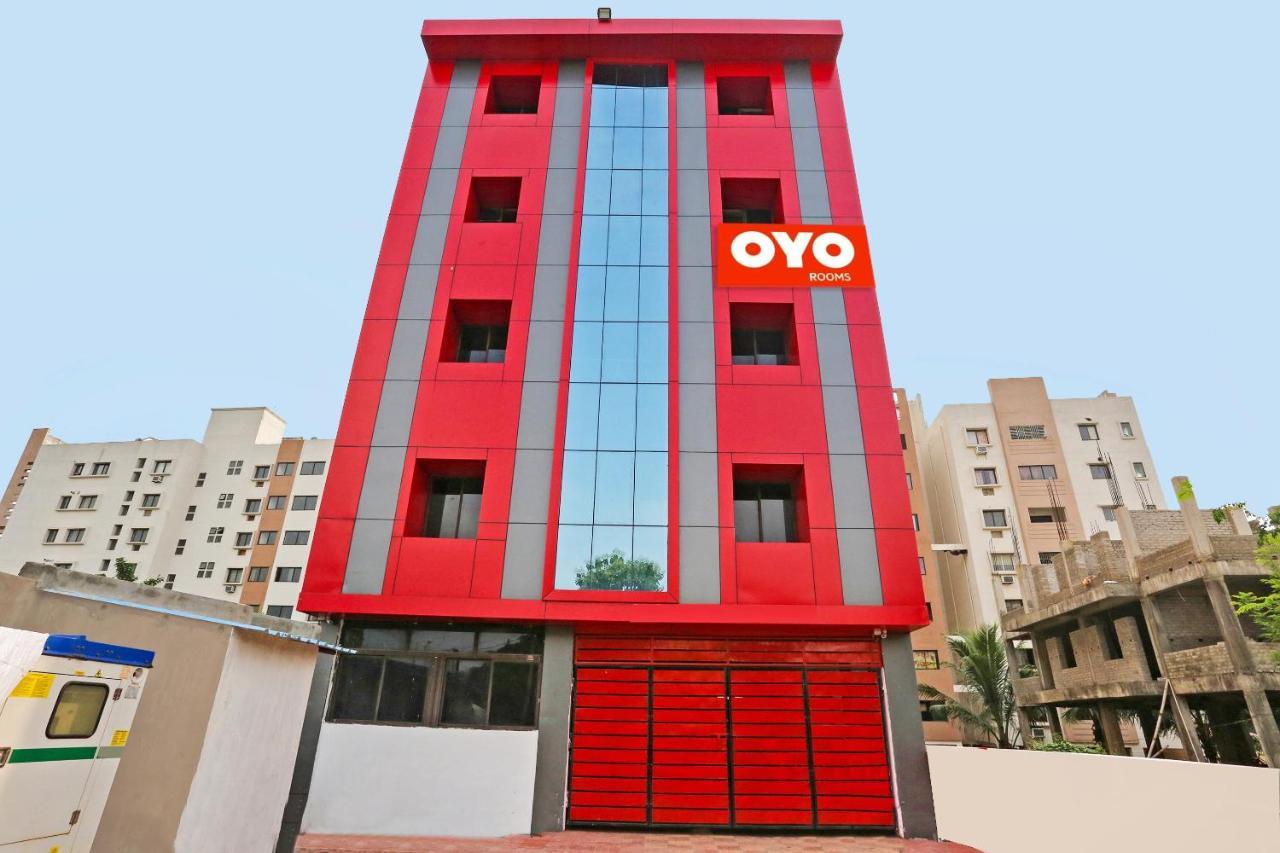 Super Collection O Aryan Hotel Khandagiri Luaran gambar